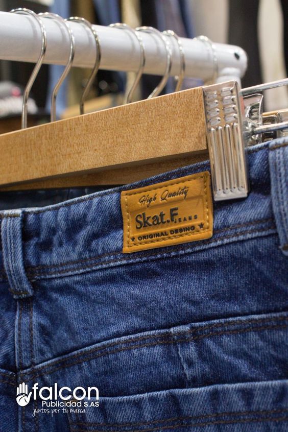 Fabricamos garras para jeans llamativas, duraderas y con precios competitivos.